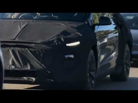 Model Y L Launch Date: New Wheels Spotted in California featured image